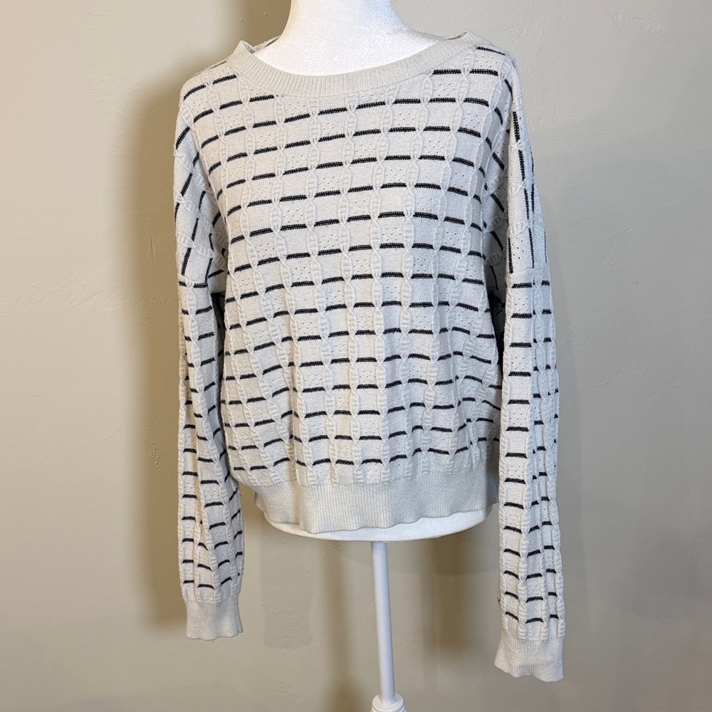 Cyrus Women's XL Sweater